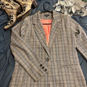 Brown/ white jacket . Great condition. Size m